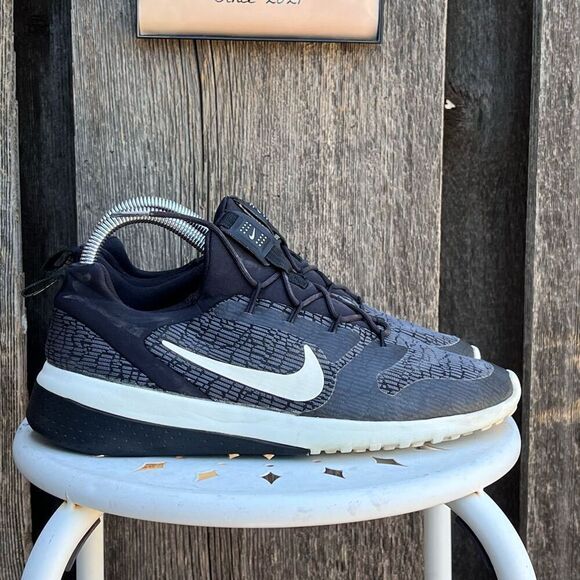 Women’s Nike CK Racer Running Shoes Sz 8.5 - Picture 1 of 8